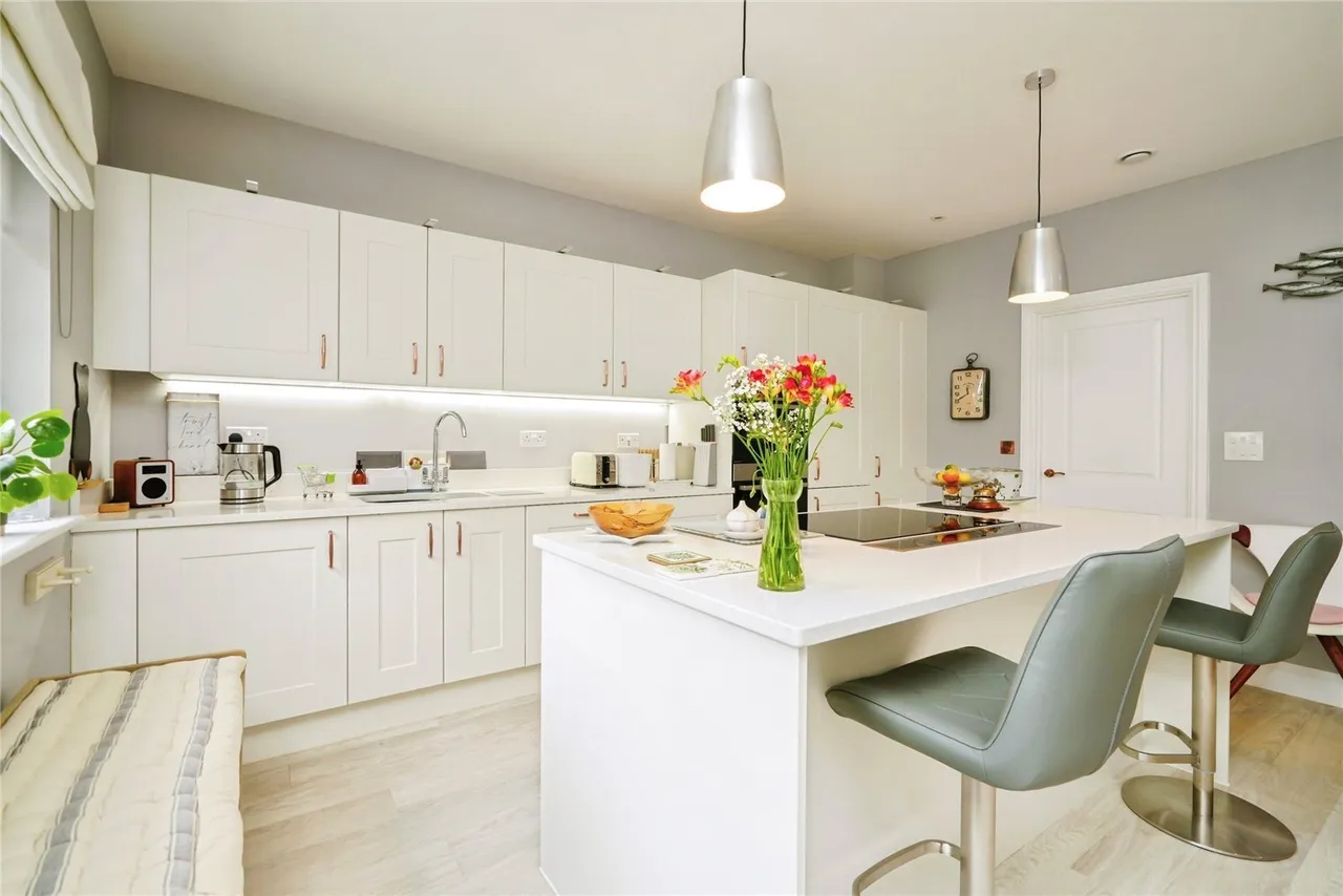 Forest Grove, Burford, OX18, photo 12