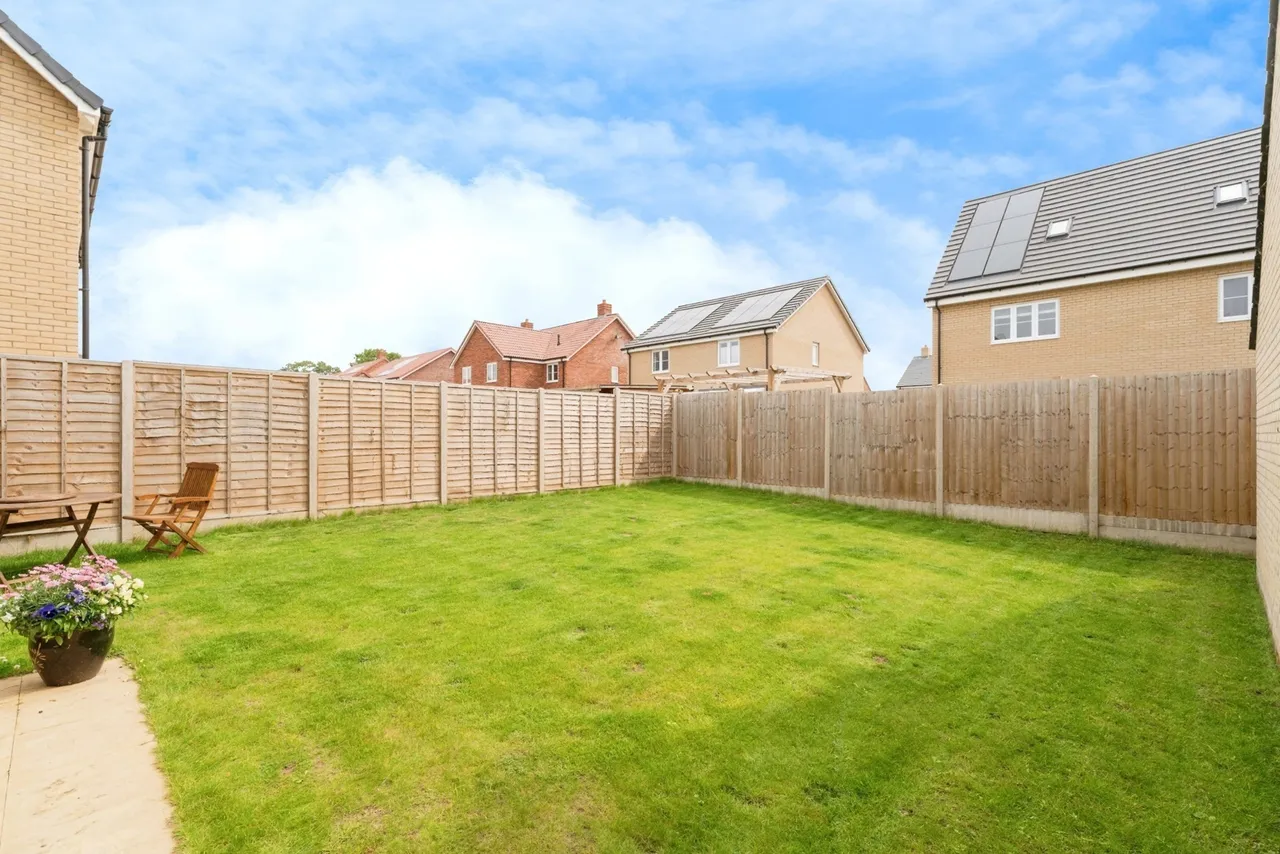 Turner Crescent, Postwick, Norwich, Norfolk, NR13, photo 17