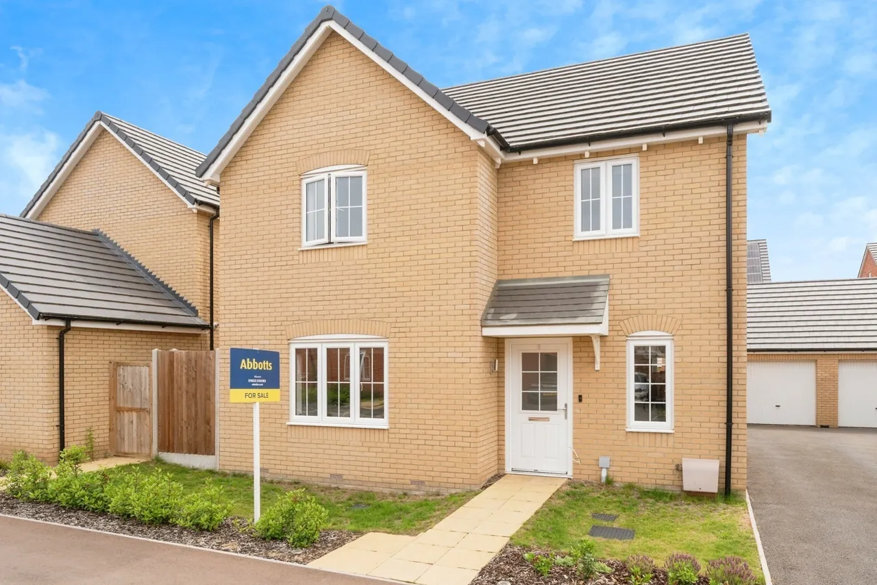 4 bed house for sale — Turner Crescent, Postwick, Norwich, Norfolk, NR13