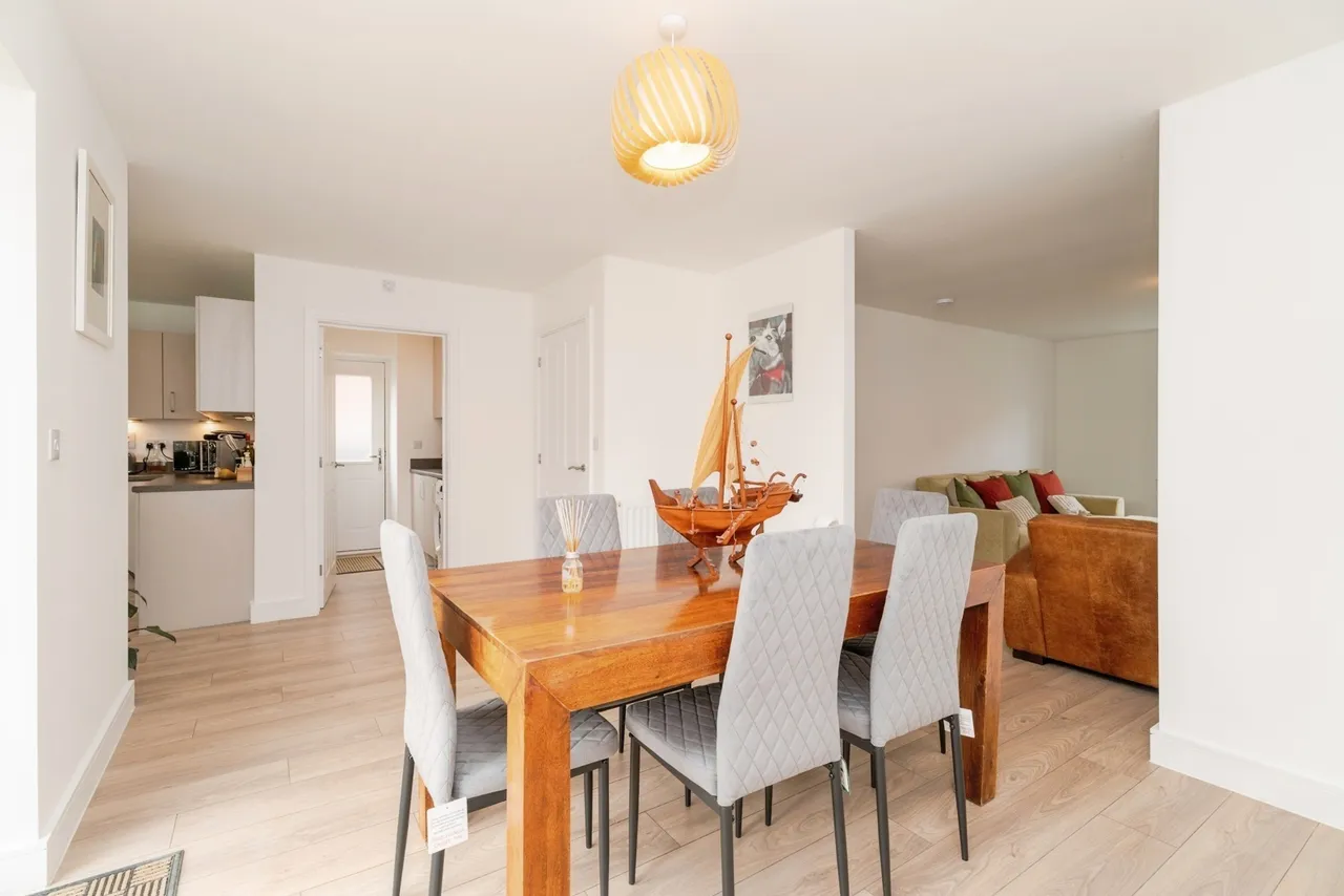 Turner Crescent, Postwick, Norwich, Norfolk, NR13, photo 6