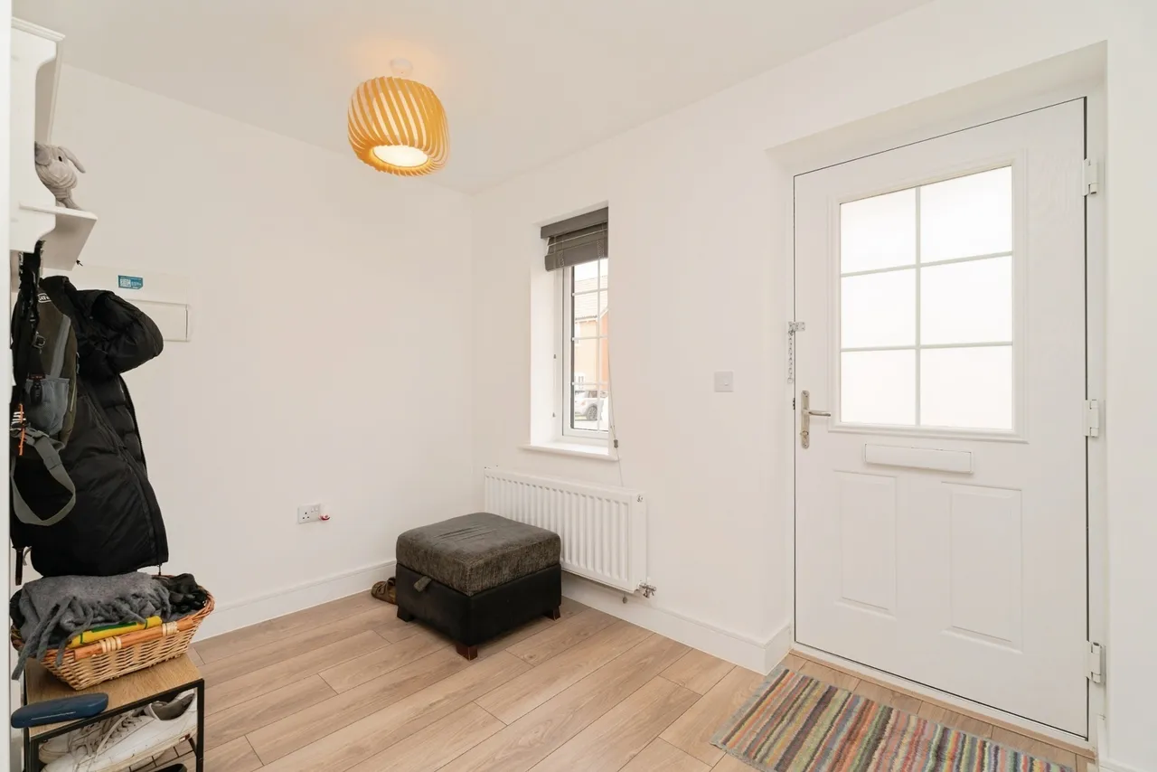 Turner Crescent, Postwick, Norwich, Norfolk, NR13, photo 2