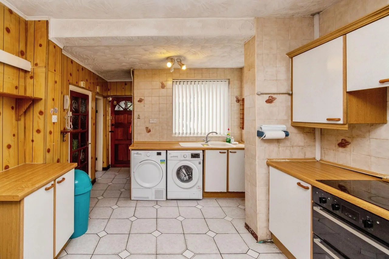 Ward Street, Coseley, WV14, photo 10