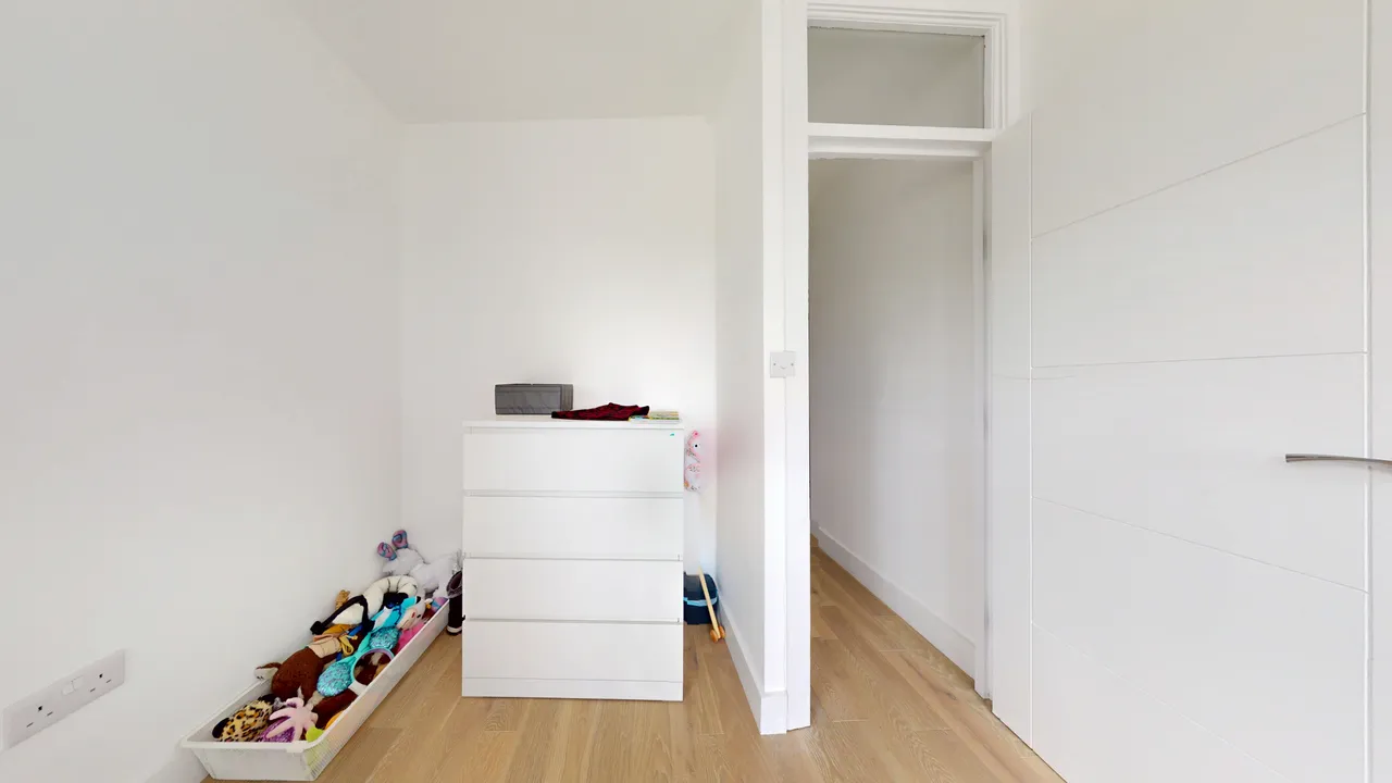 Burnt Ash Hill, SE12, photo 12