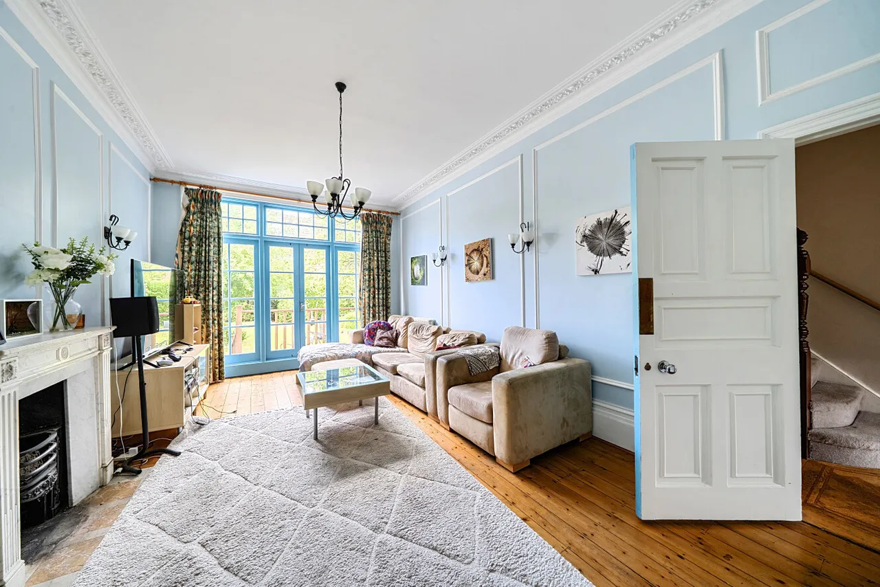 5 bed house for sale — Grand Avenue, Muswell Hill, London, N10