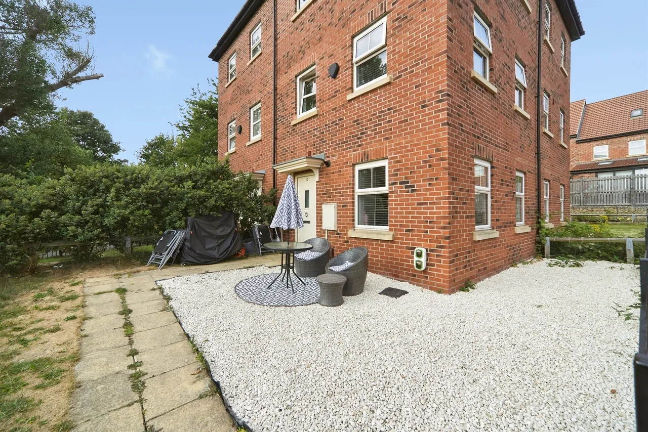 Asket Row, LEEDS, photo 4