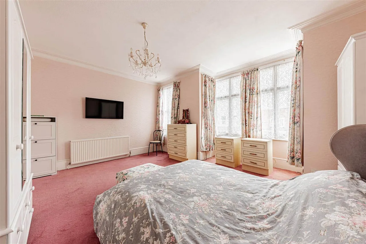 Crescent Road, Ramsgate, Kent, CT11 9QX, photo 23