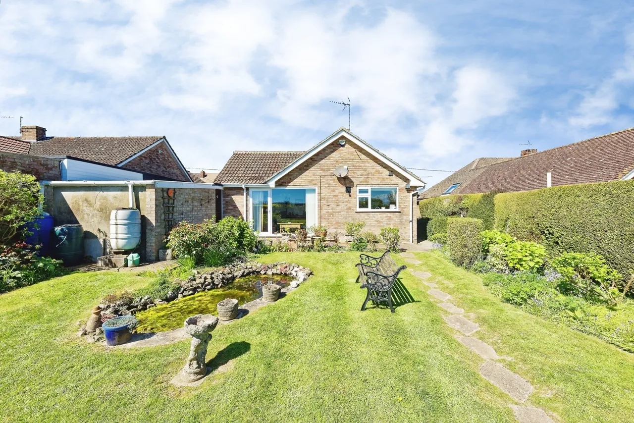 Napchester Road, Whitfield, Dover, Kent, CT16, photo 3