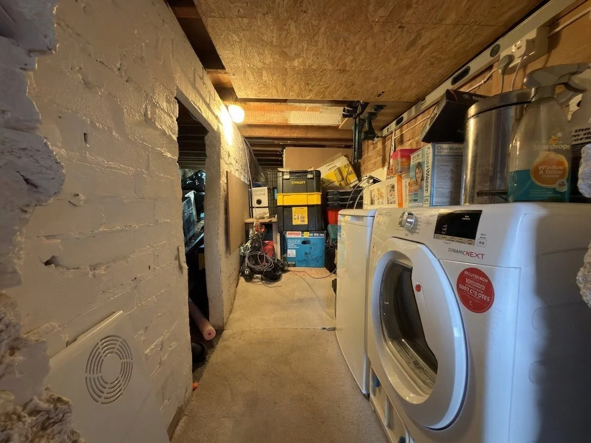Cottey Crescent, Exeter, EX4, photo 17