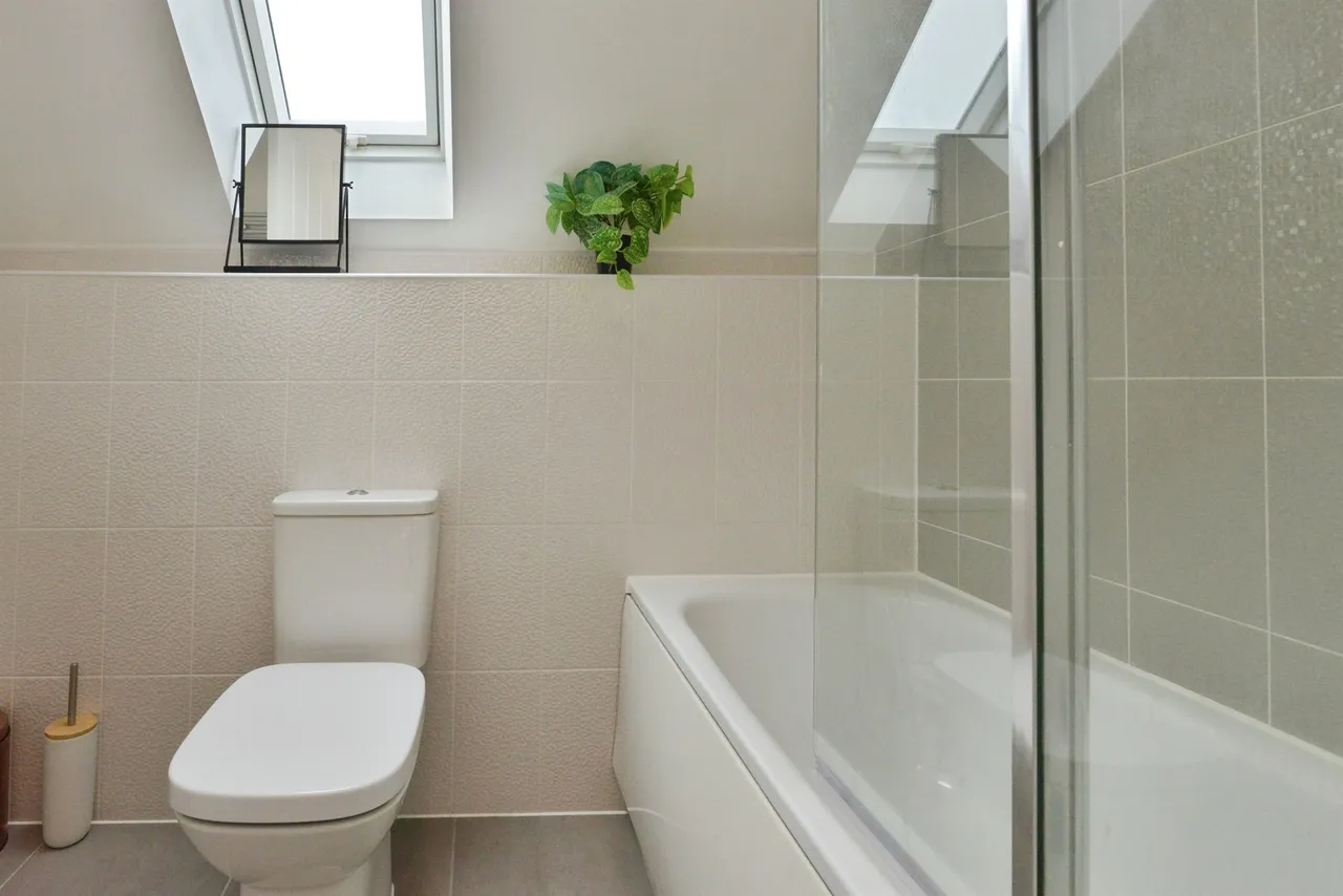 Whitecastle Way, Kingsmead, MK4, photo 16