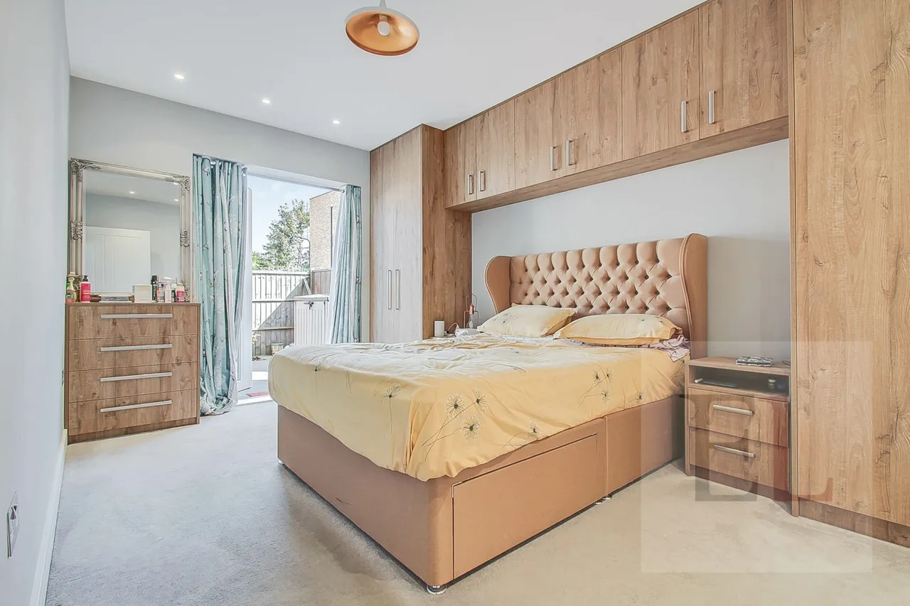 Pristine House, Harrowdene Road, Wembley, HA0, photo 7