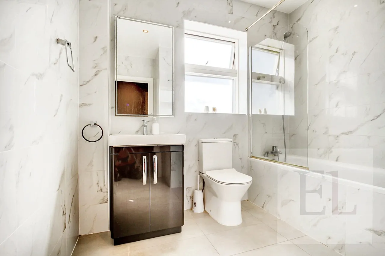 Pristine House, Harrowdene Road, Wembley, HA0, photo 9