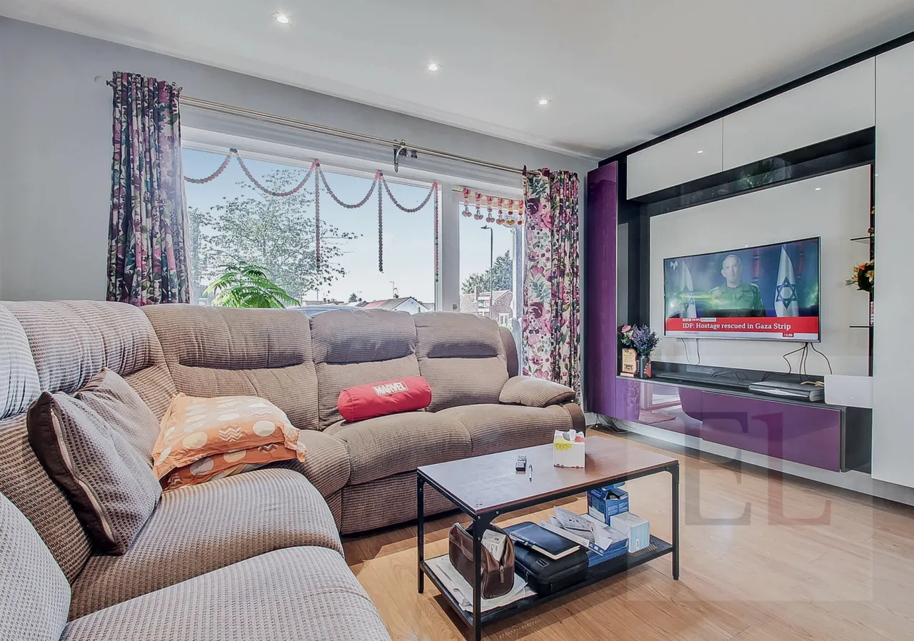 Pristine House, Harrowdene Road, Wembley, HA0, photo 5