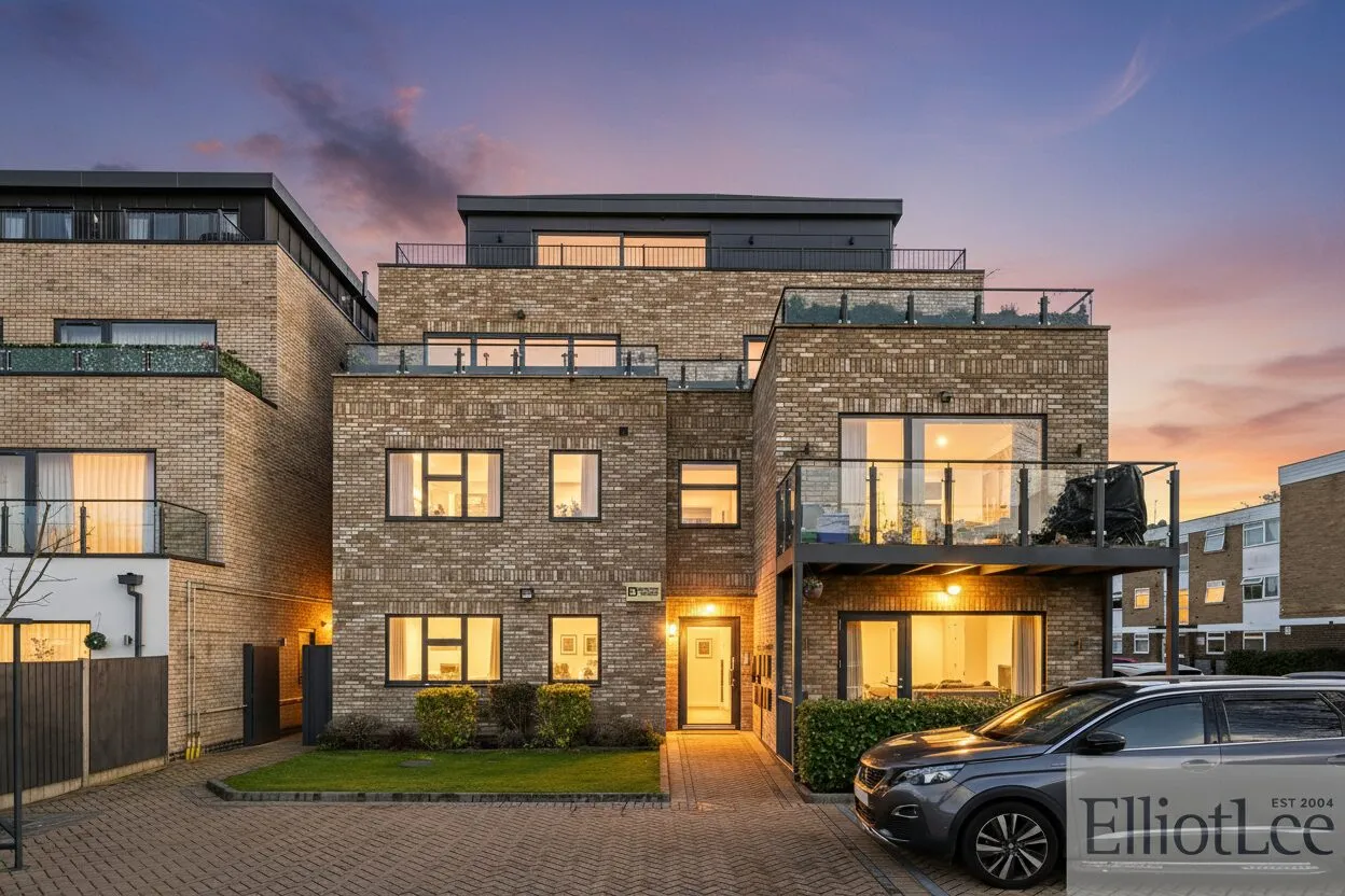 2 bed flat for sale — Pristine House, Harrowdene Road, Wembley, HA0