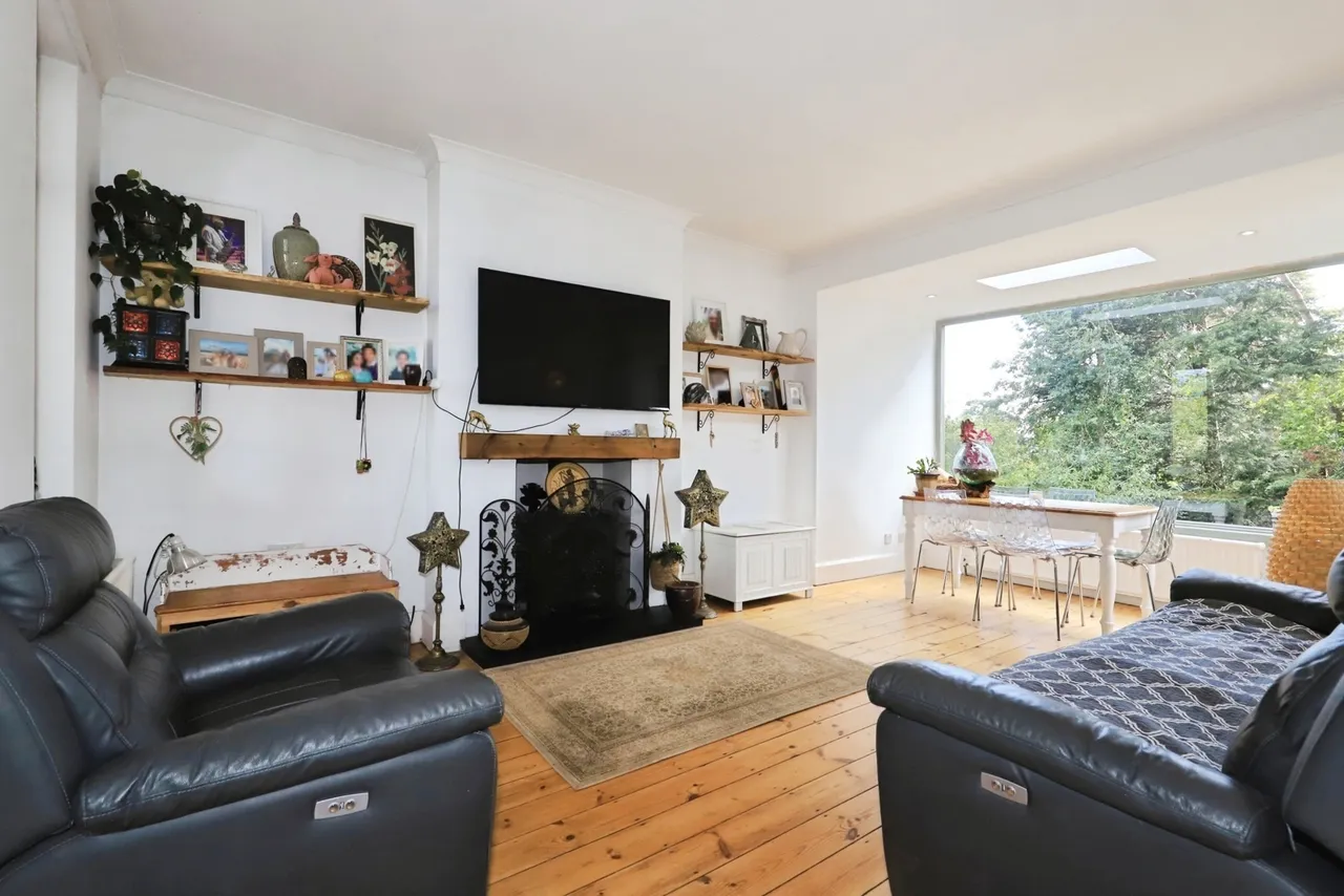 St. Johns Avenue, Kidderminster, DY11, photo 4