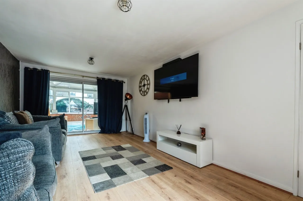 Sloane Way, Thetford, photo 3