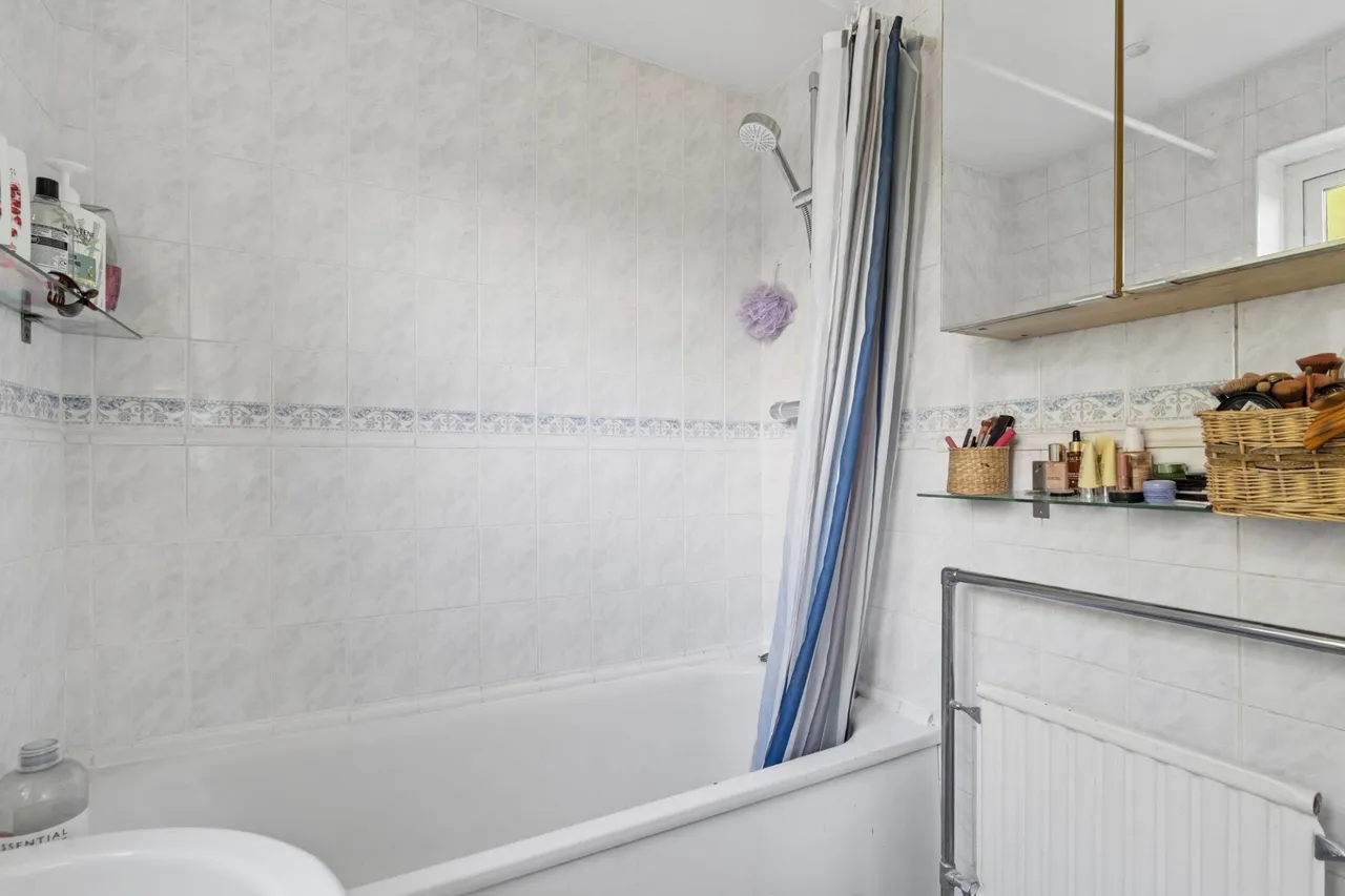 Wynnswick Road, Seer Green, HP9, photo 16
