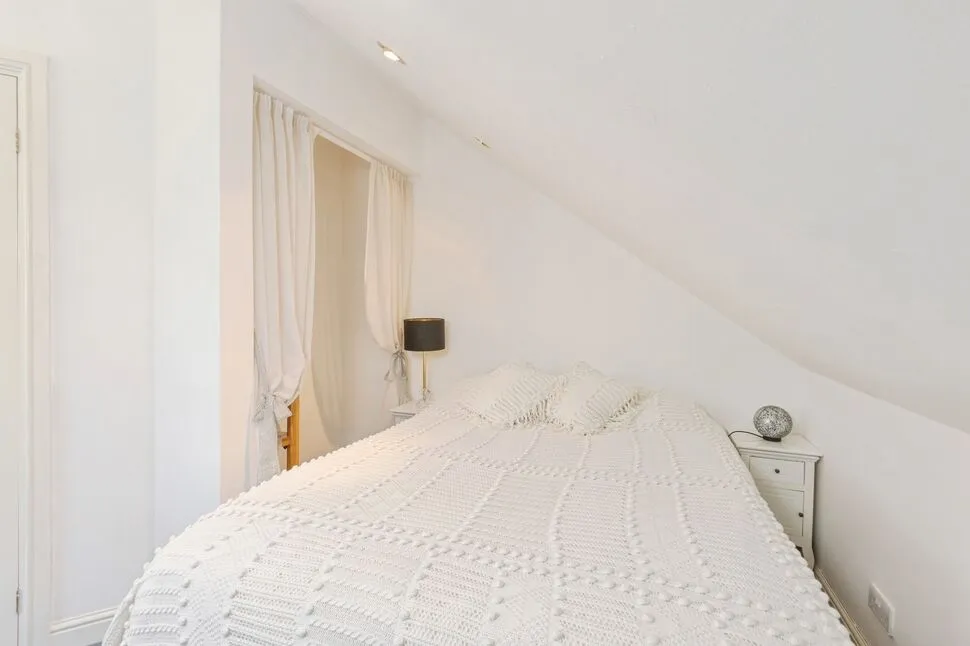 Gorsewood Road, Hartley, Kent, DA3, photo 12