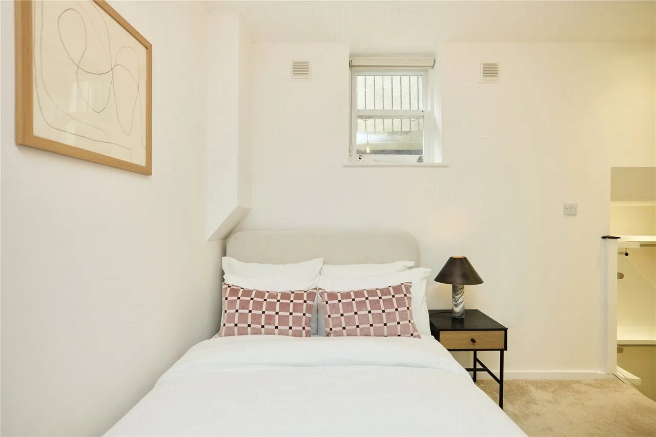 Evering Road, London, E5, photo 19