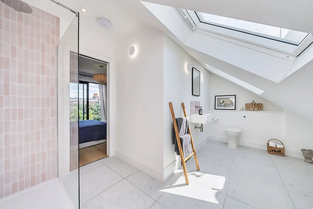 Grove Road, Wimbledon, London, SW19, photo 12