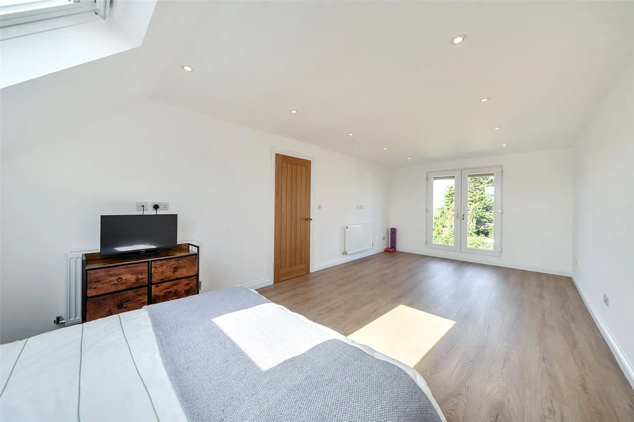 Gourock Road, SE9, photo 6