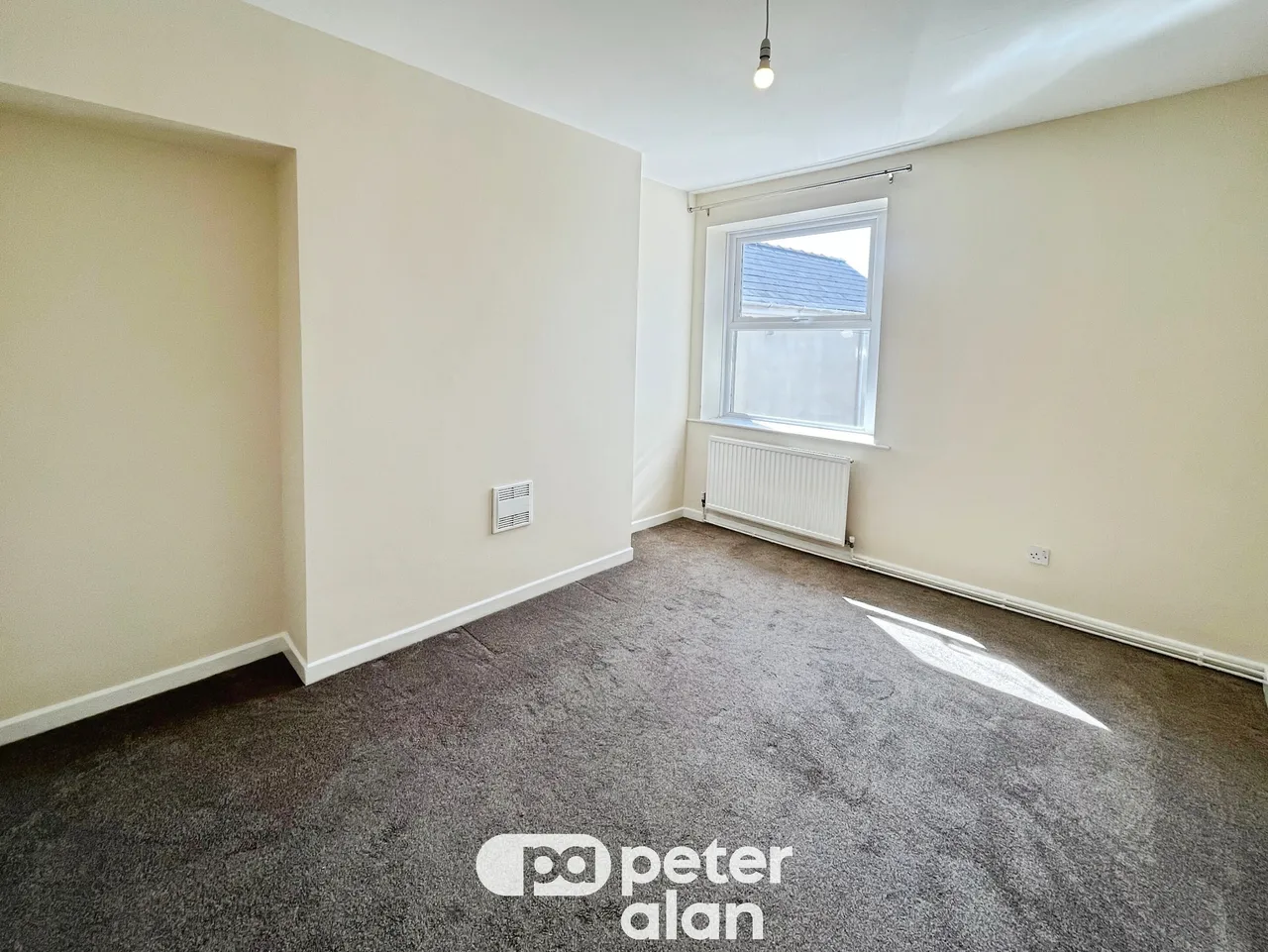 New Road, Porthcawl, CF36, photo 7