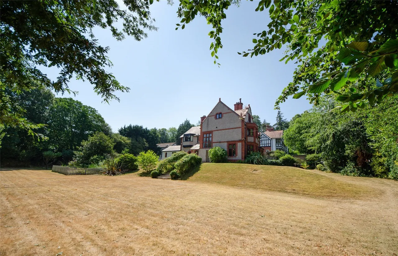 Queens Drive, Colwyn Bay, LL29, photo 27