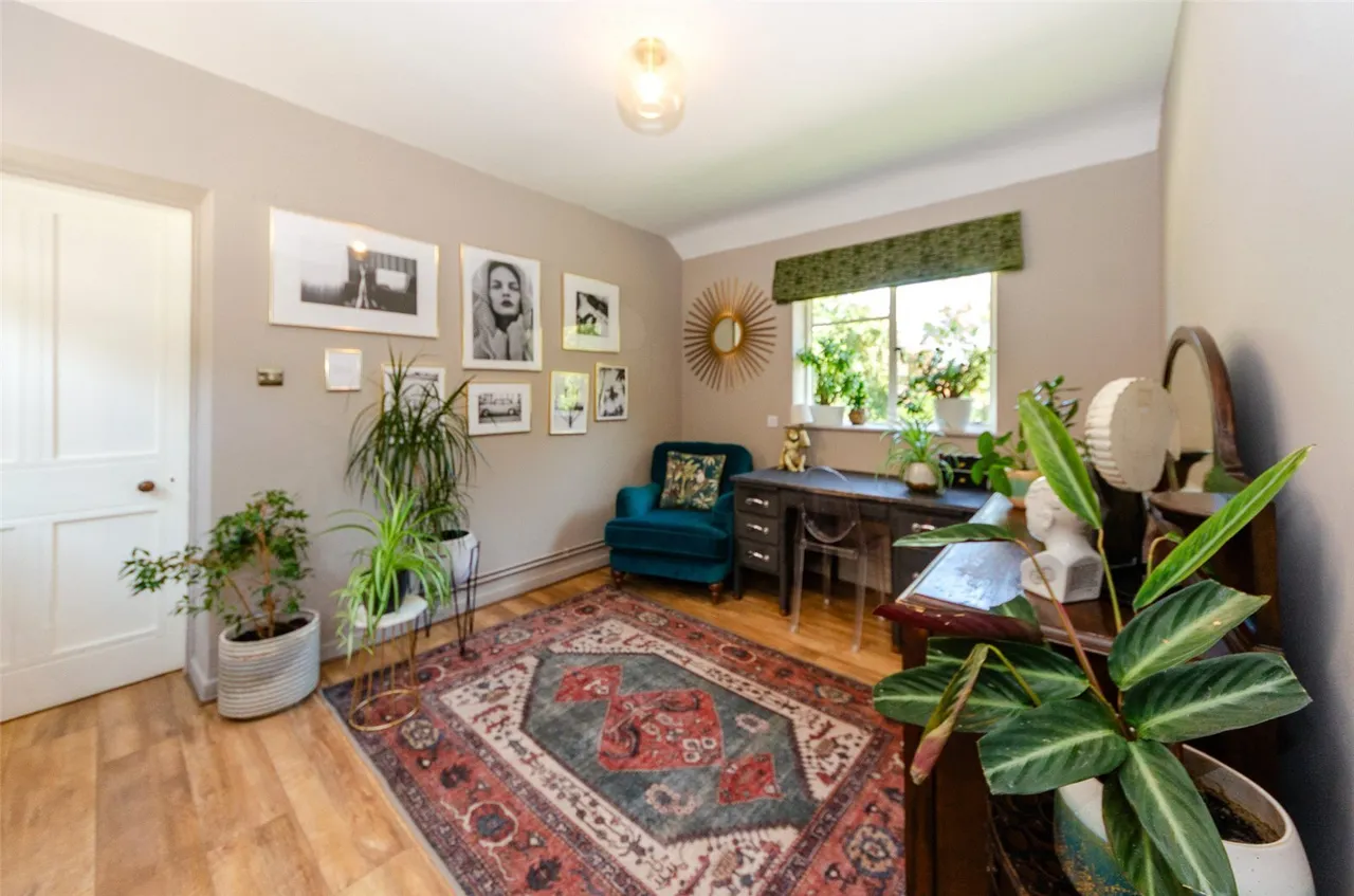 Queens Drive, Colwyn Bay, LL29, photo 13