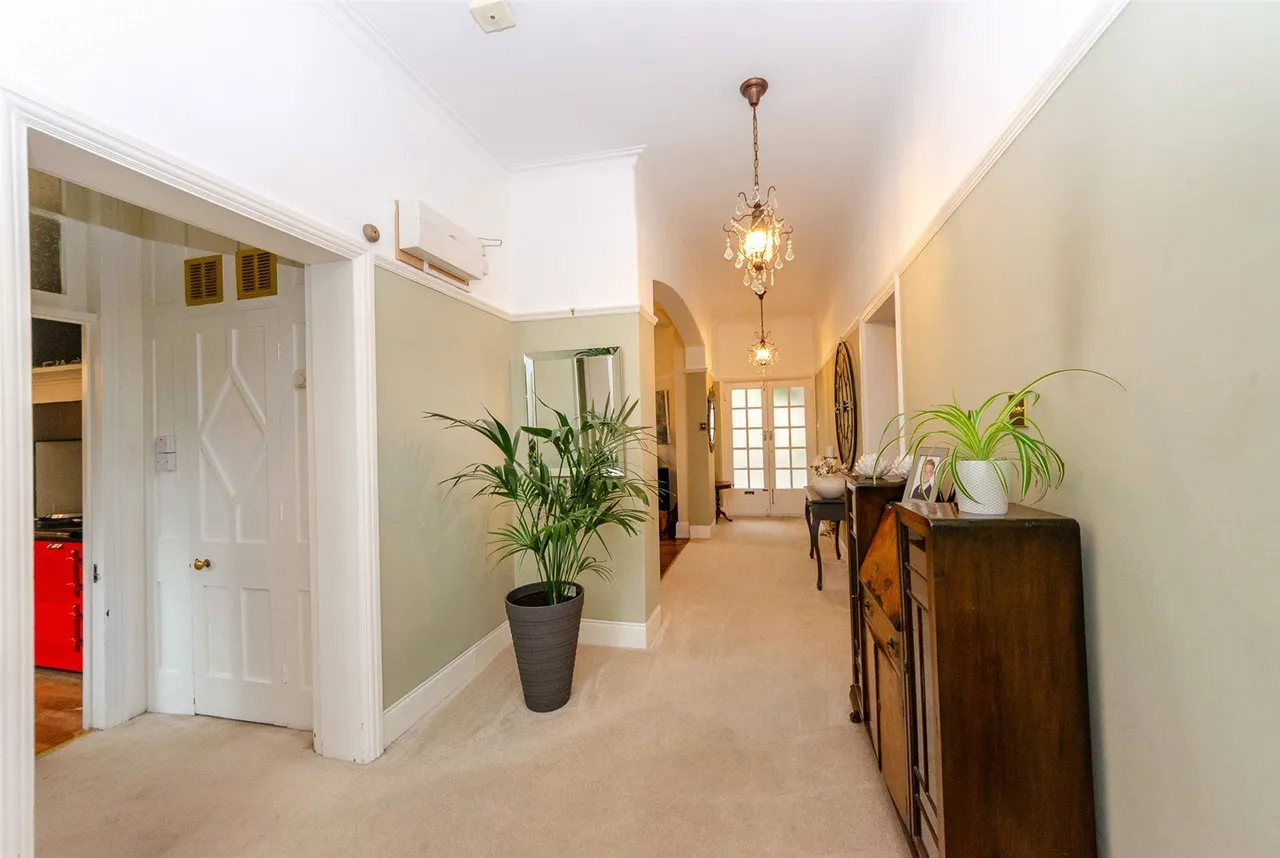 Queens Drive, Colwyn Bay, LL29, photo 18