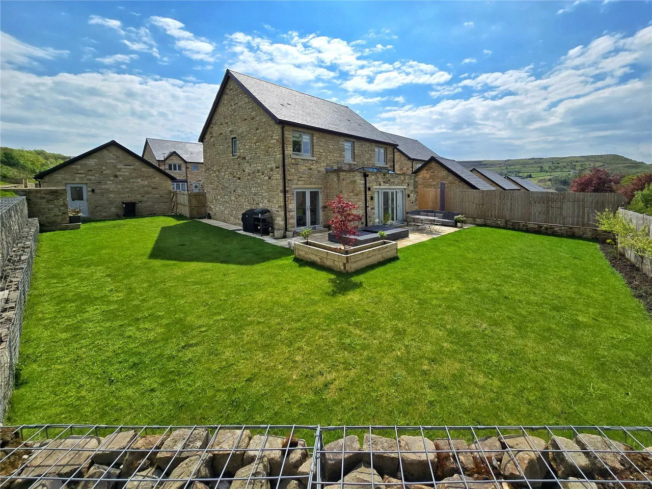 Johnny Barn Close, Rawtenstall, BB4, photo 5