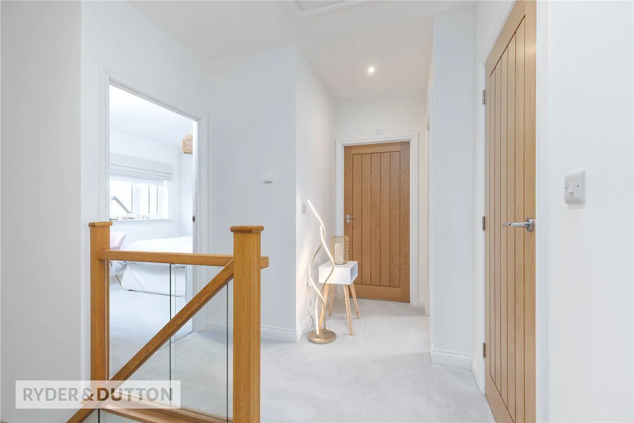 Johnny Barn Close, Rawtenstall, BB4, photo 16