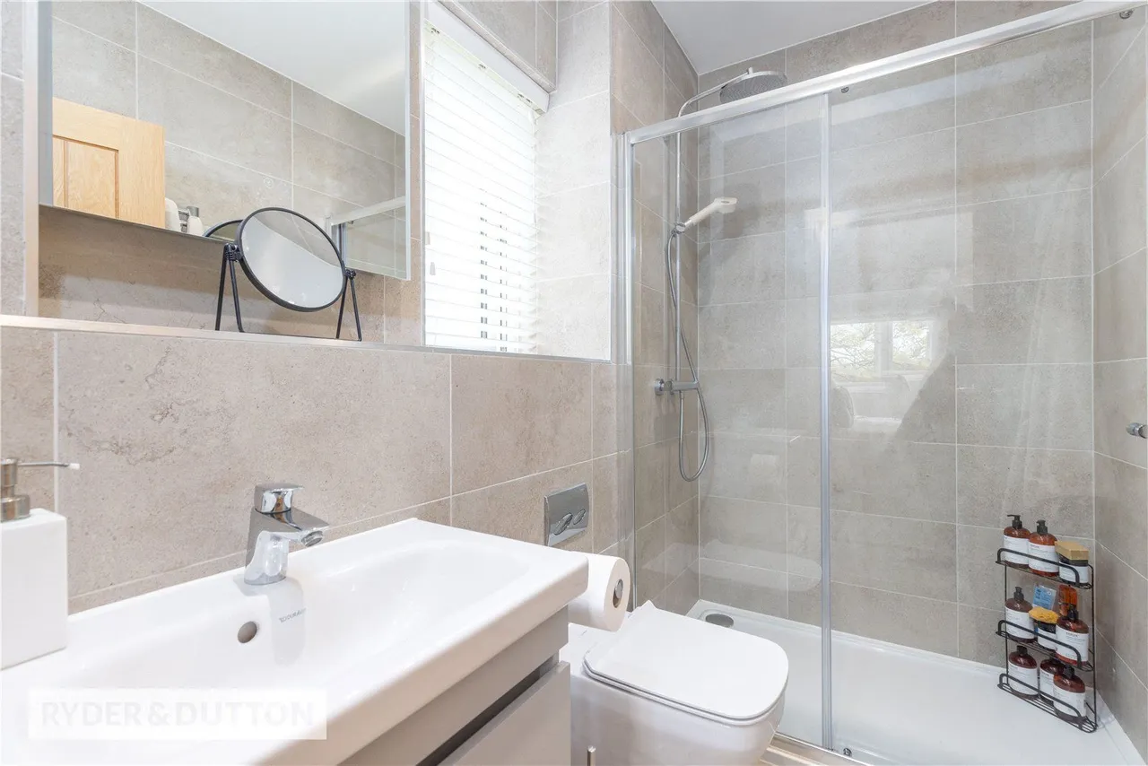 Johnny Barn Close, Rawtenstall, BB4, photo 20