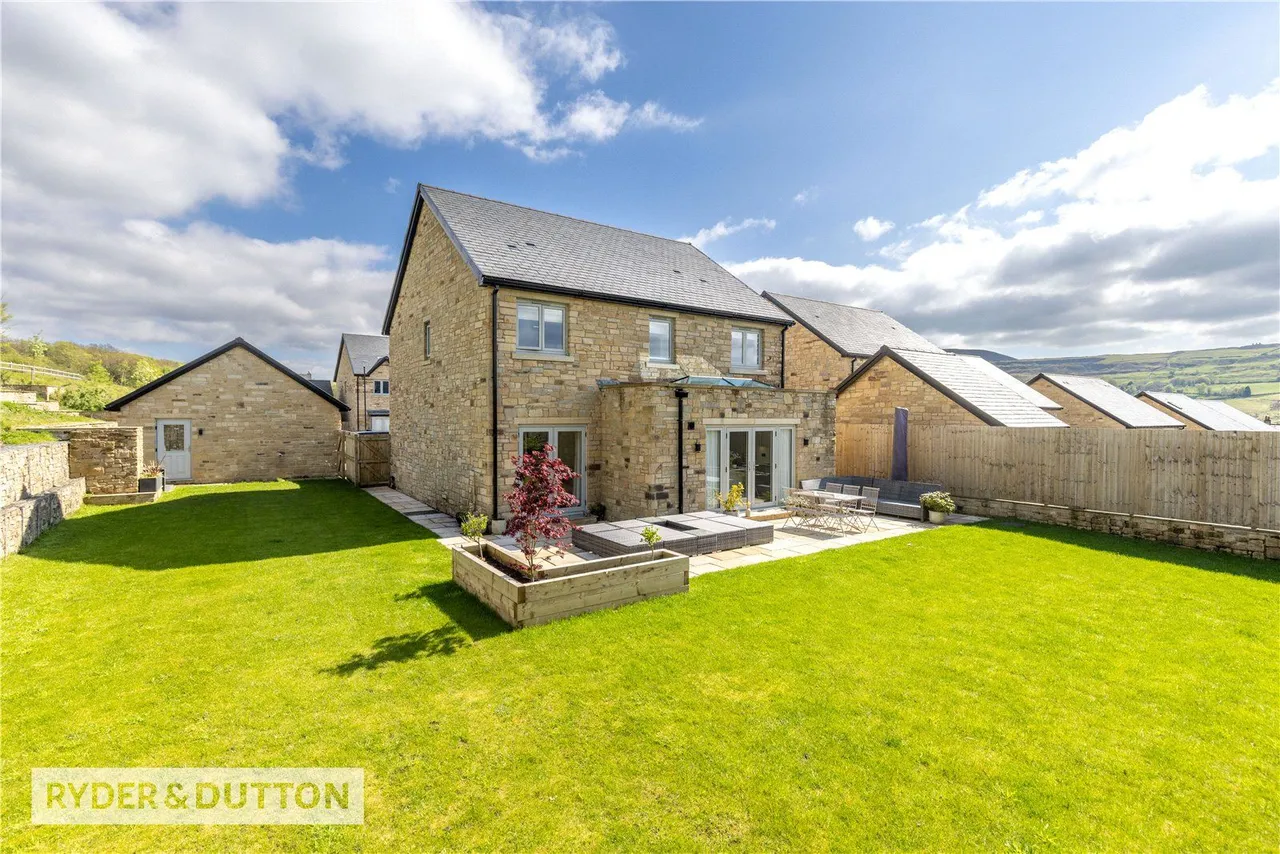 Johnny Barn Close, Rawtenstall, BB4, photo 28