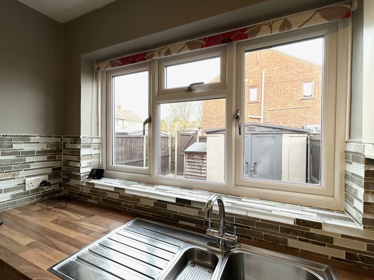 VANGE, BASILDON, photo 4