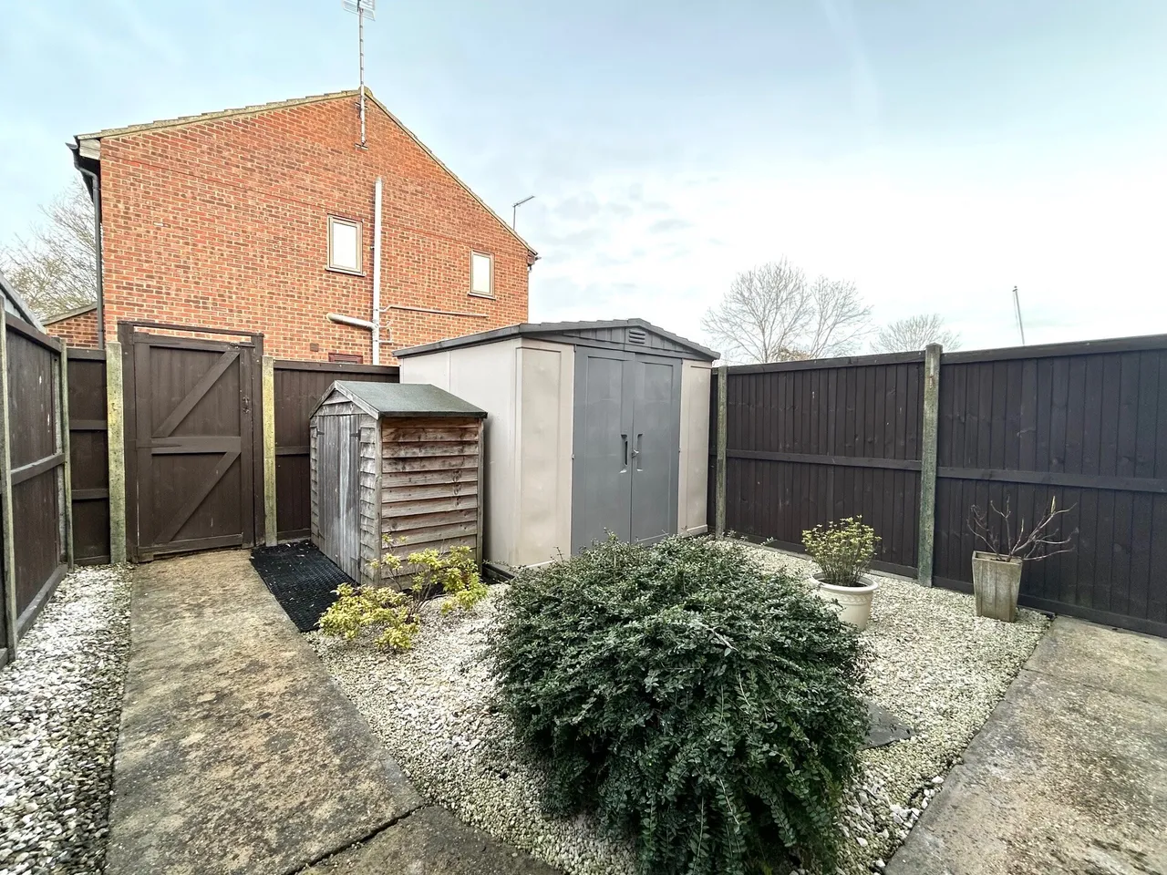 VANGE, BASILDON, photo 5