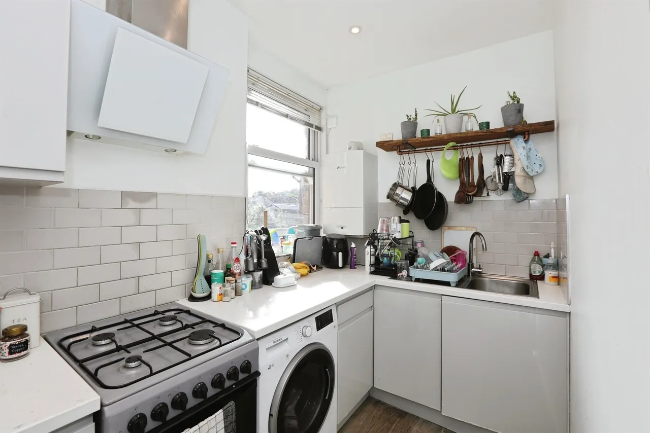 Mill Green Road, Haywards Heath, RH16, photo 2