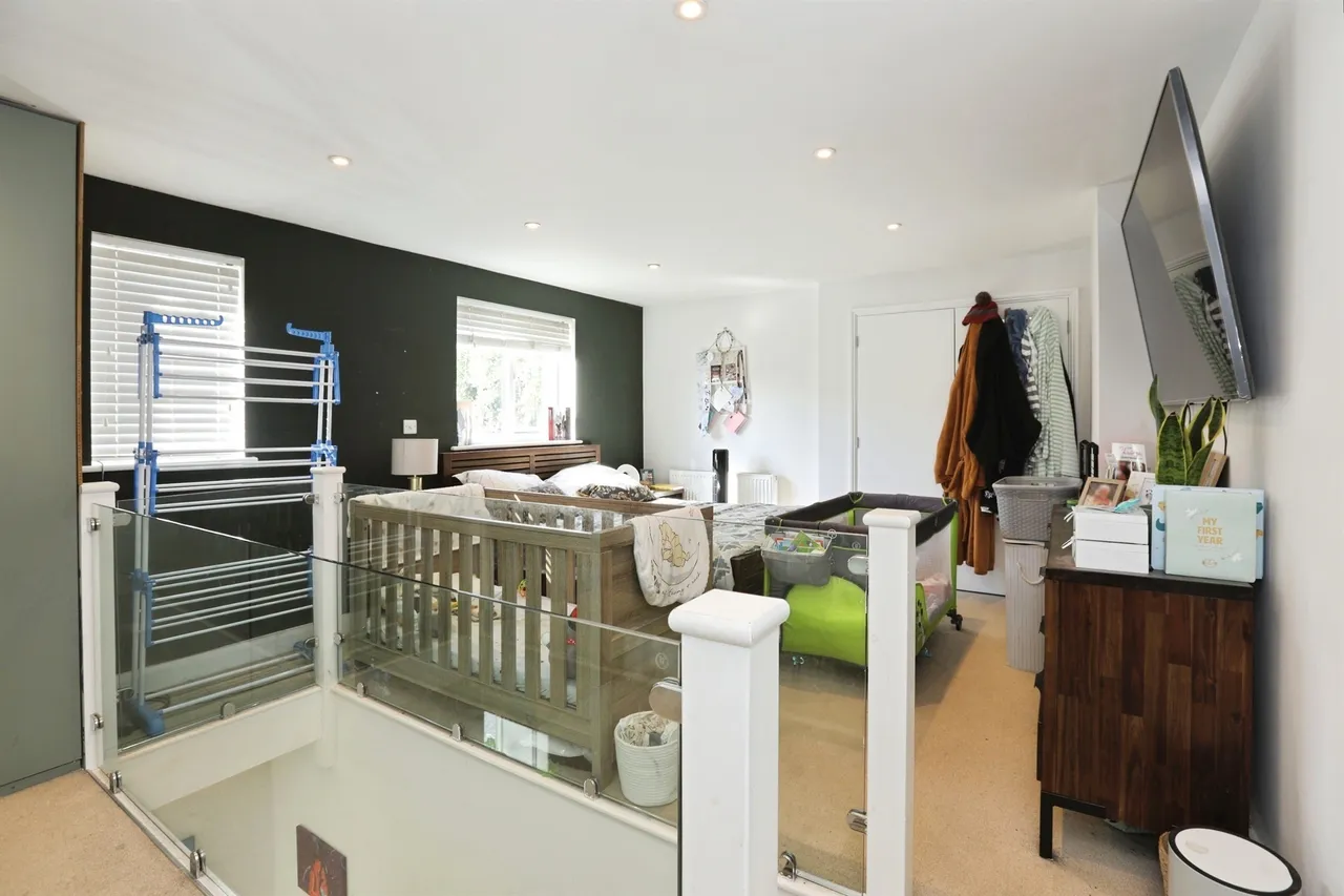 Mill Green Road, Haywards Heath, RH16, photo 5
