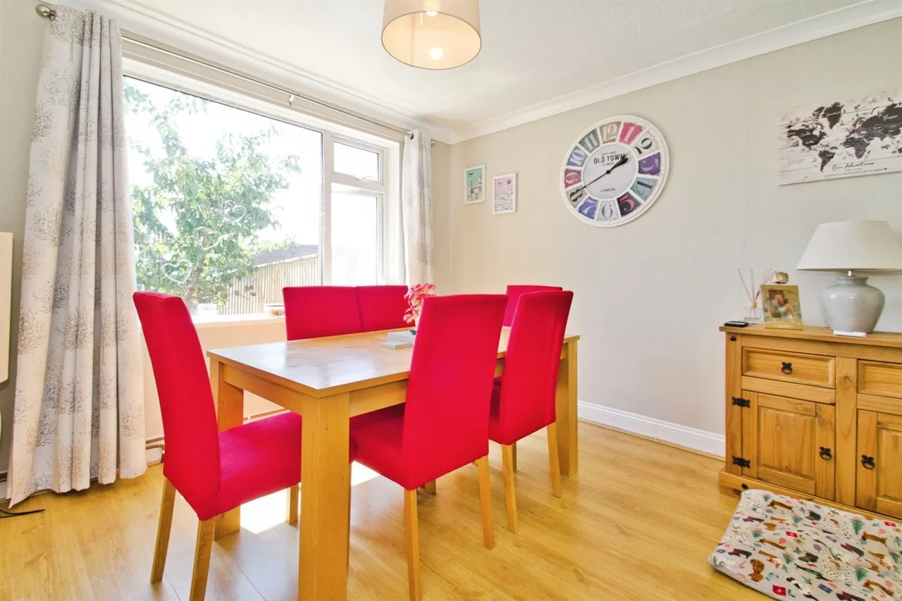 Glenthorne Avenue, Yeovil, photo 9