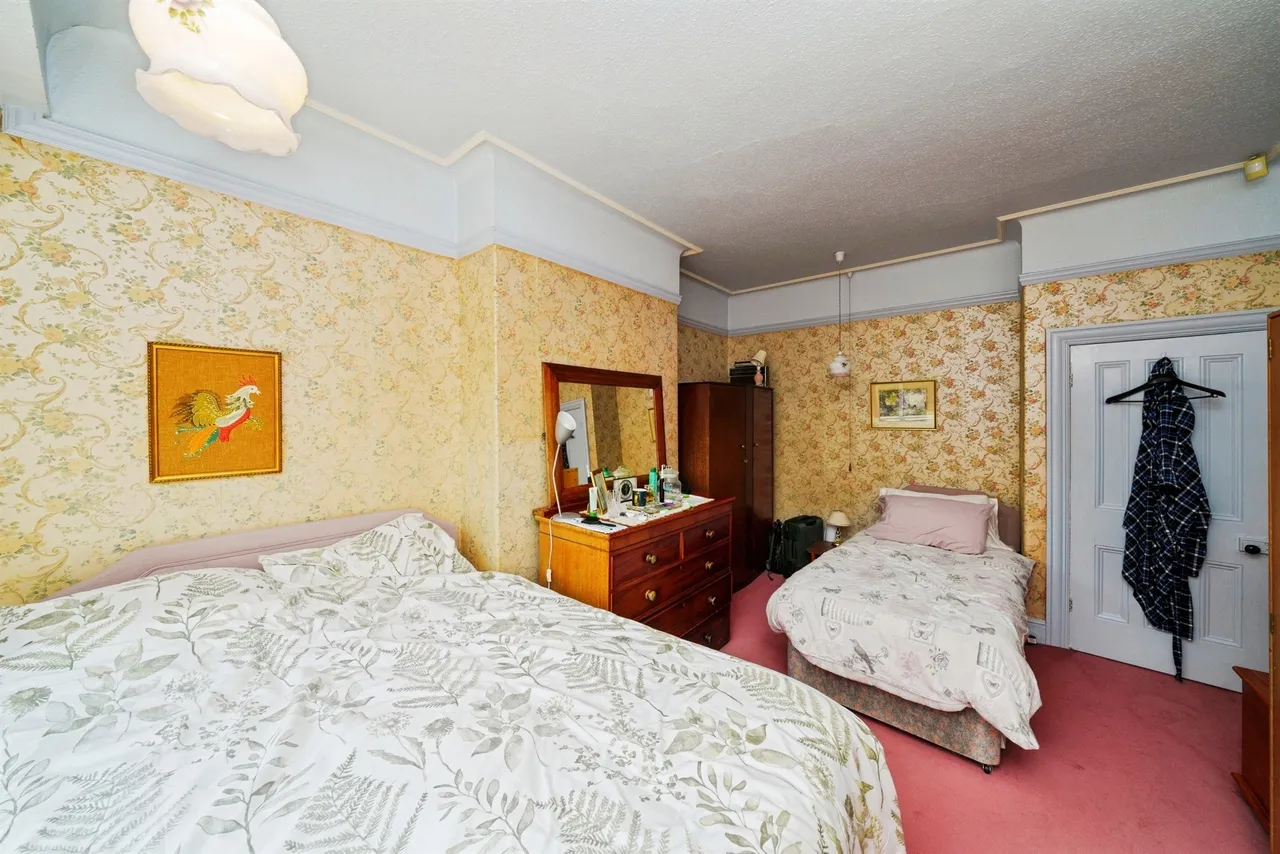 Elleray Park Road, Wallasey, photo 11