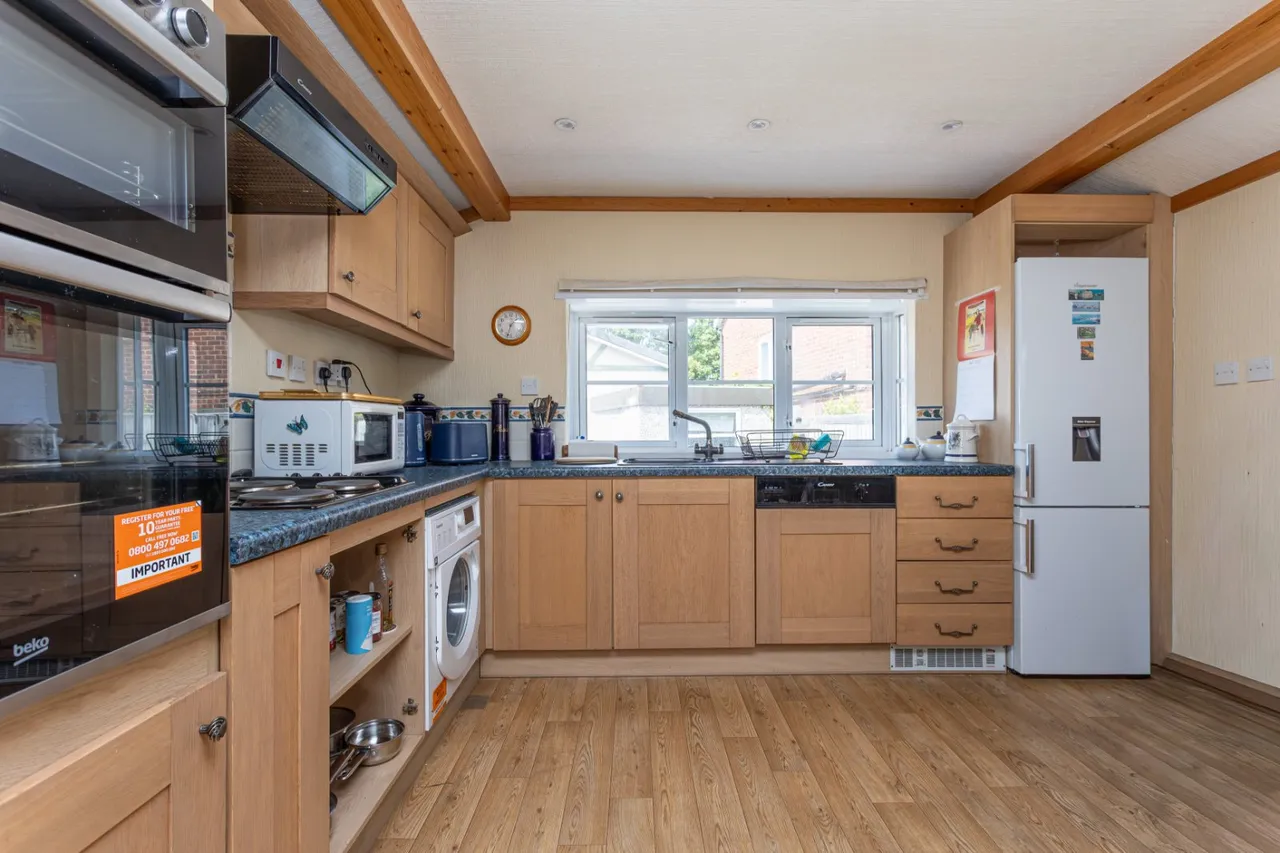 Canterbury Road, Birchington, CT7, photo 9