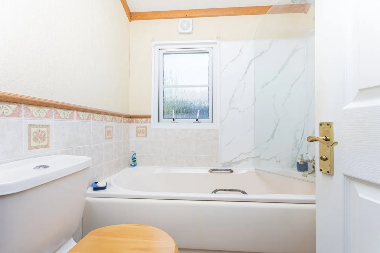Canterbury Road, Birchington, CT7, photo 4