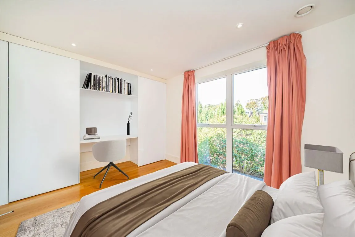 Bromyard Avenue, W3, photo 4