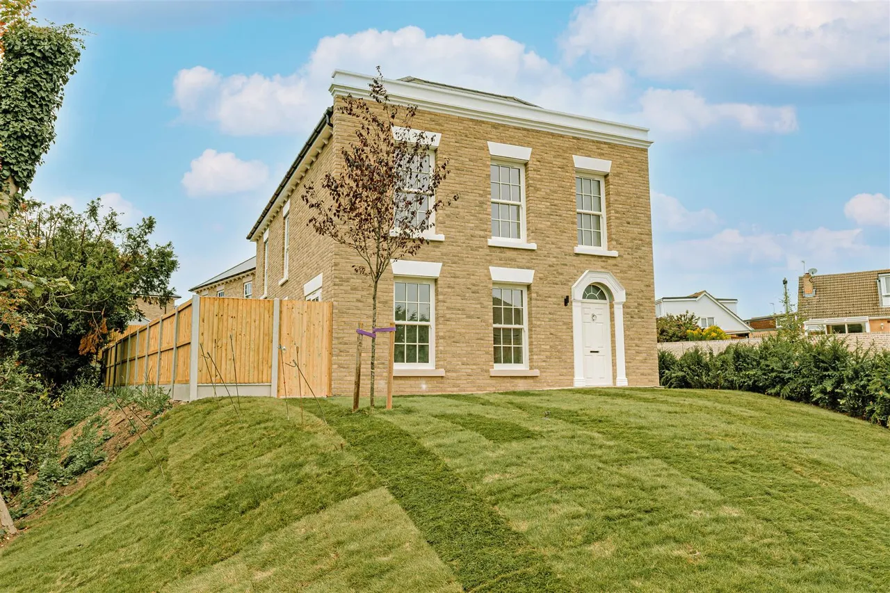 Rose Hill, Ash, Canterbury, Kent, CT3 2HJ, photo 3