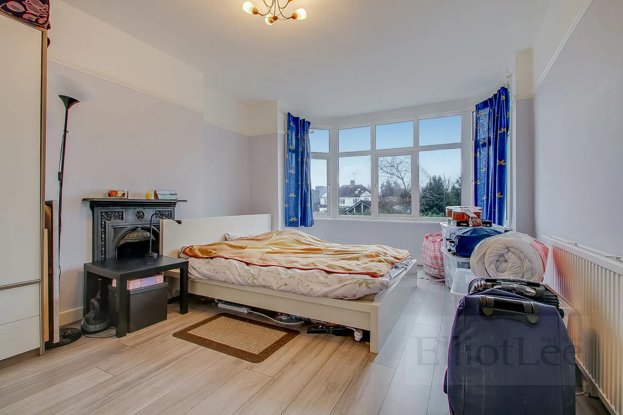 Park Chase, Wembley, HA9, photo 9