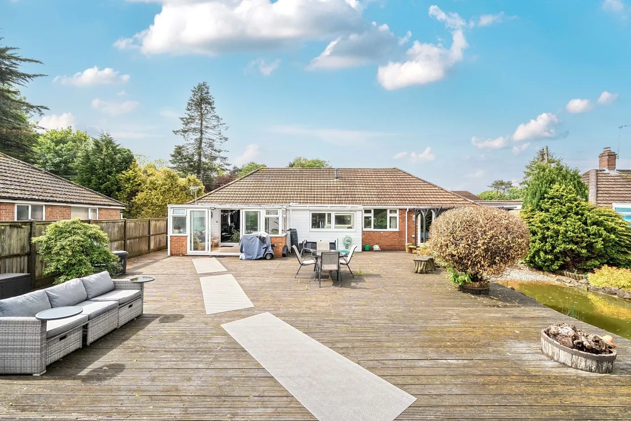 The Street, Hawkinge, CT18, photo 16