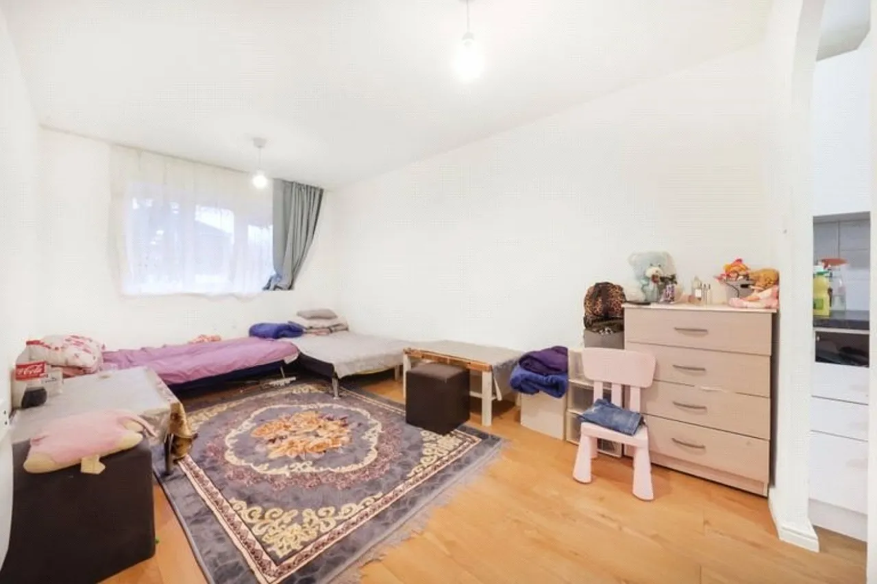Keats Close, Enfield, EN3, photo 2