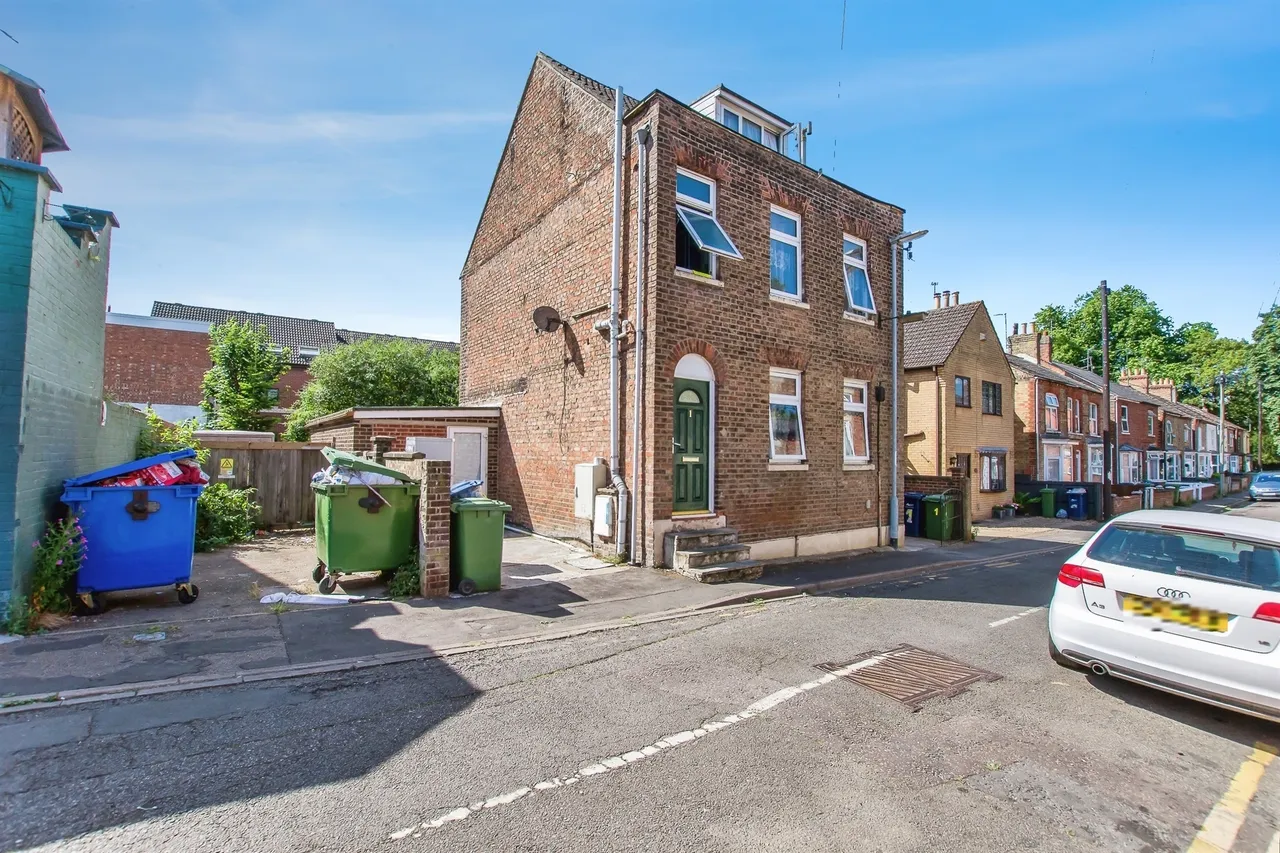 St. Peters Road, Wisbech, PE13, photo 17