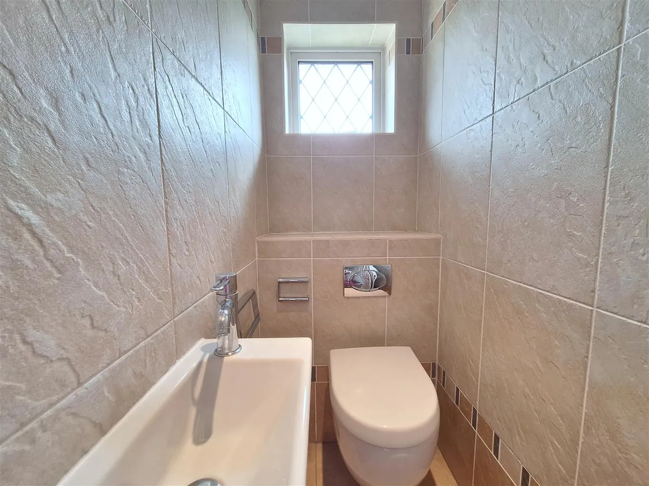 Lowfield Road, Caversham Park Village, RG4, photo 5