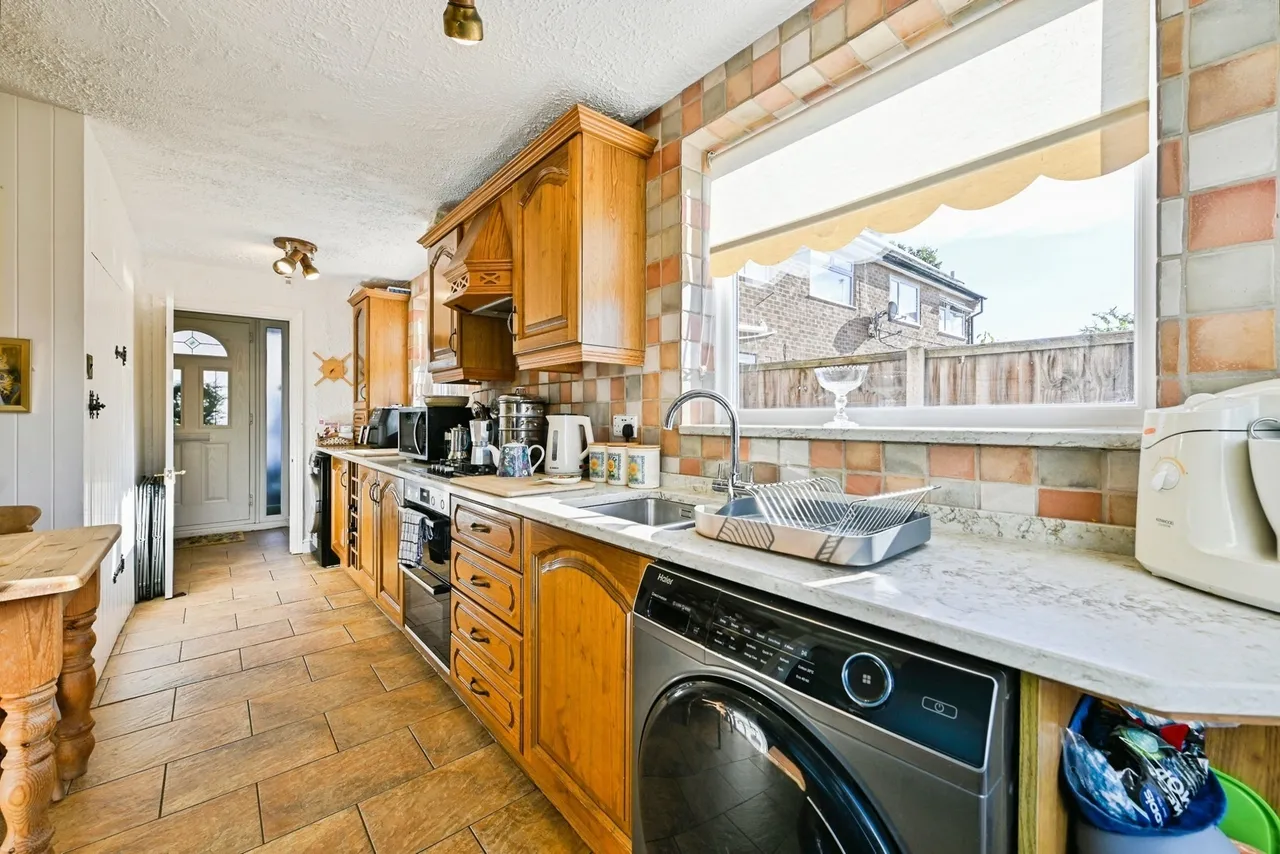 Bridgnorth Drive, Clifton, Nottingham, NG11, photo 5