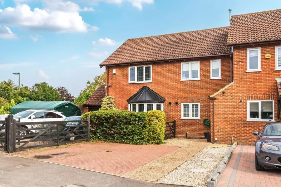 Bryony Way, Sunbury-on-Thames, TW16, photo 21