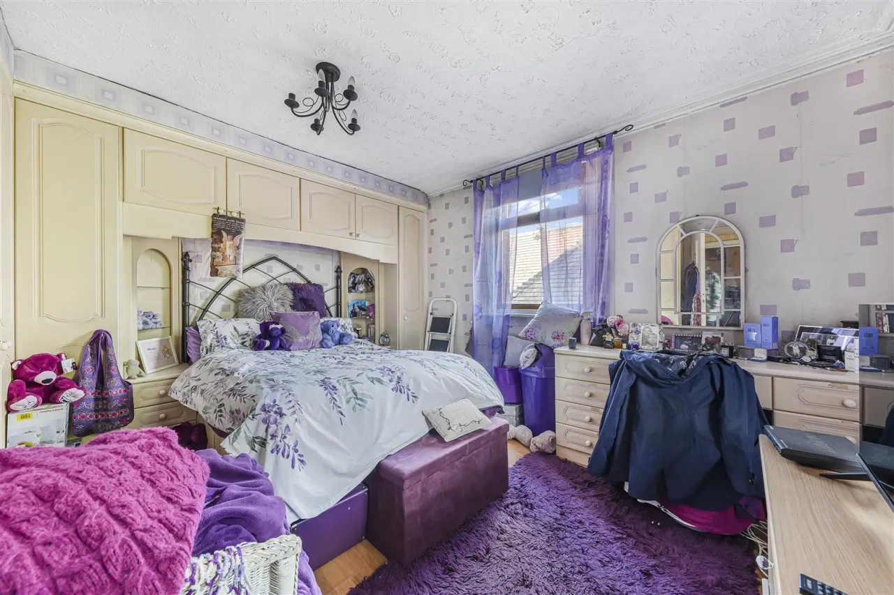 Kings Road, North Chingford, E4 7EY, photo 26